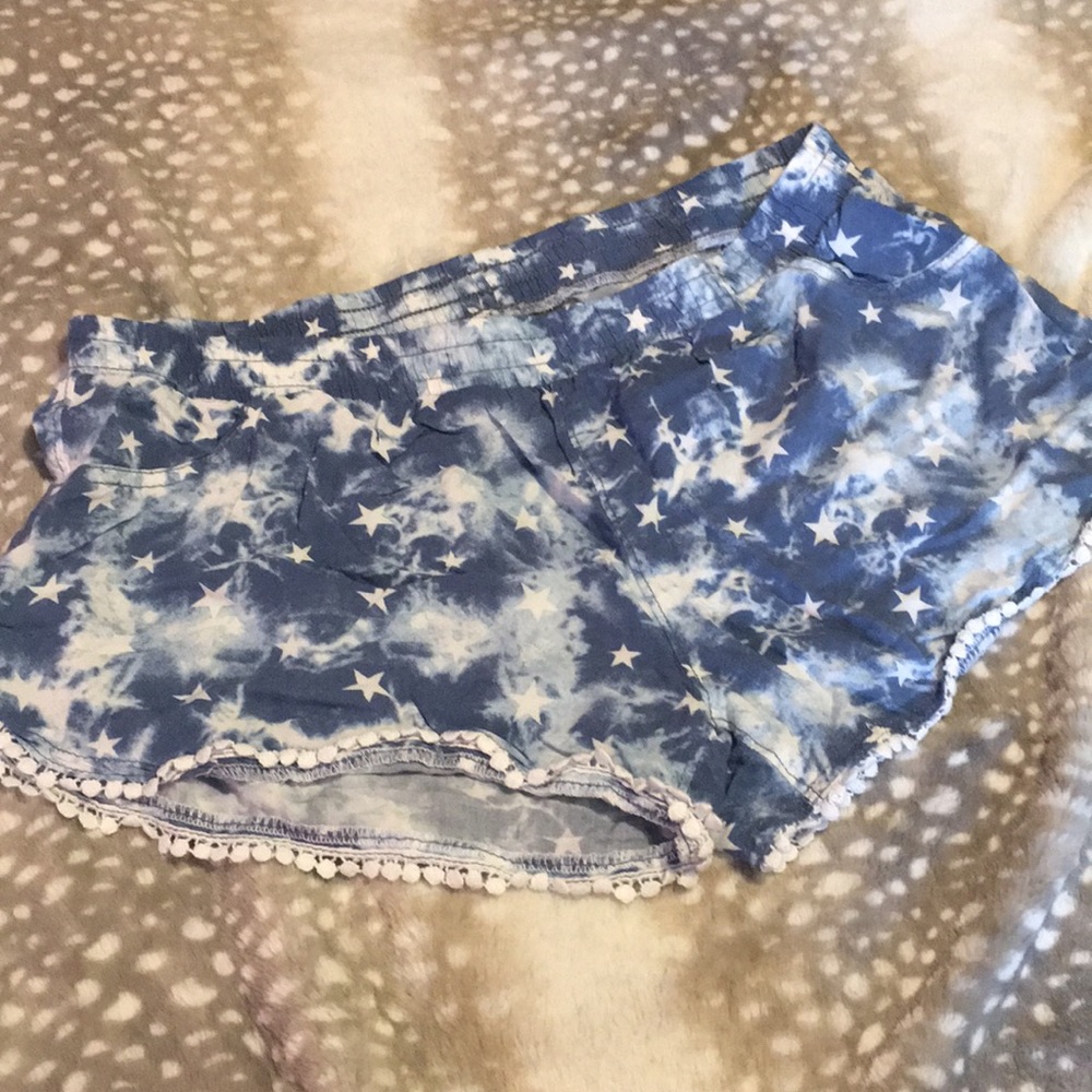 Acid wash star shorts